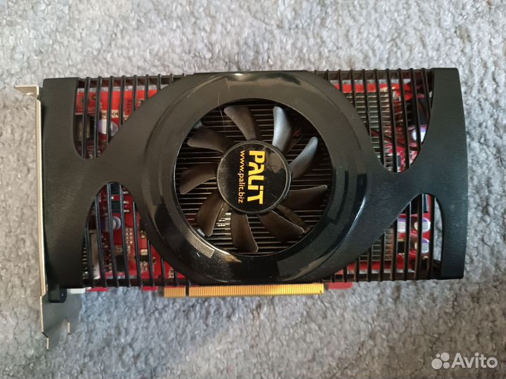 Материнская плата с процессором и памятью