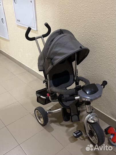 Трехколесный велосипед