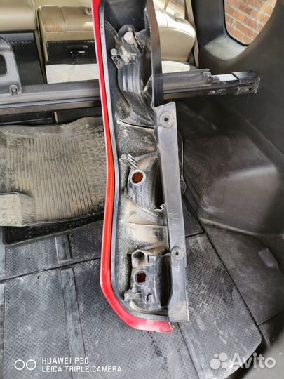 Фонарь Ниссан Хтрейл Т31 до рестайл