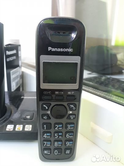 Цифровой беспроводной телефон Panasonic KX-TG8205