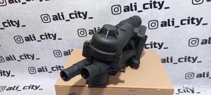 Термостат двс всборе на поло седан 10- Luzar