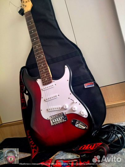 Электрогитара Стратокастер