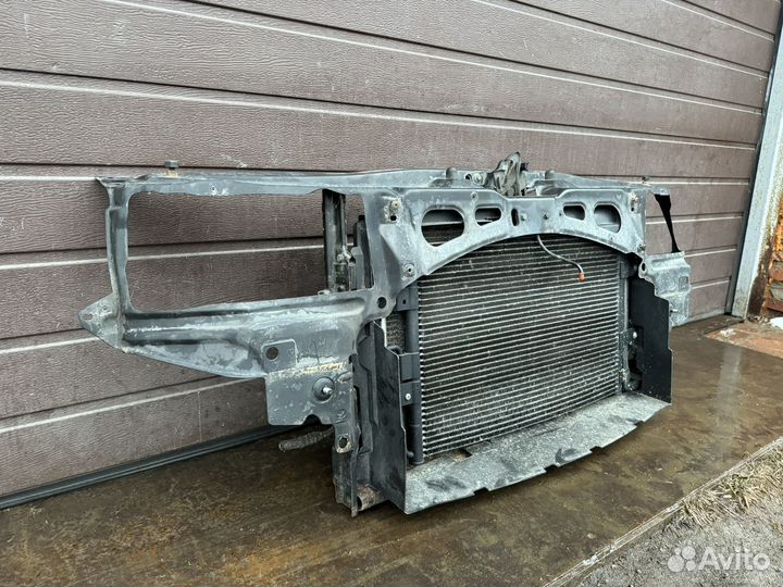Передняя панель телевизор Skoda Octavia А4