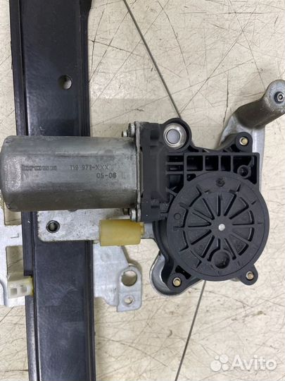 Стеклоподъемник задний левый Volvo S80 B5244S 2006