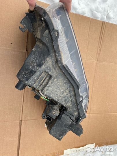 Фара левая LADA vesta