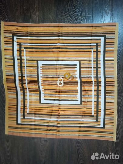 Броши, пуговицы для платков, шарфов, парео