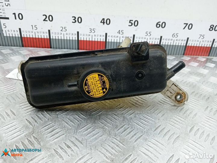 Бачок расширительный Toyota RAV4 3 (XA30) 2007