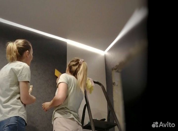 Поклейка обоев, помощница, маляр