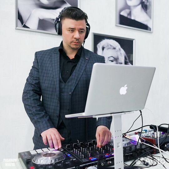 Диджей, dj, звукорежиссер