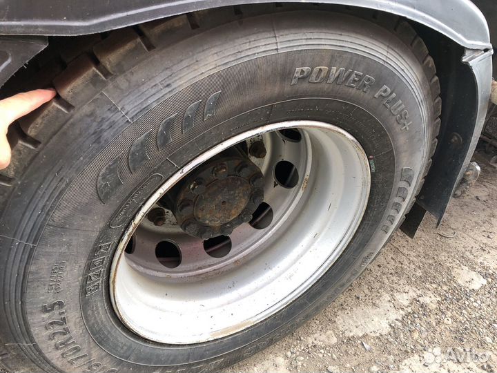 КамАЗ 5490 NEO с полуприцепом, 2018