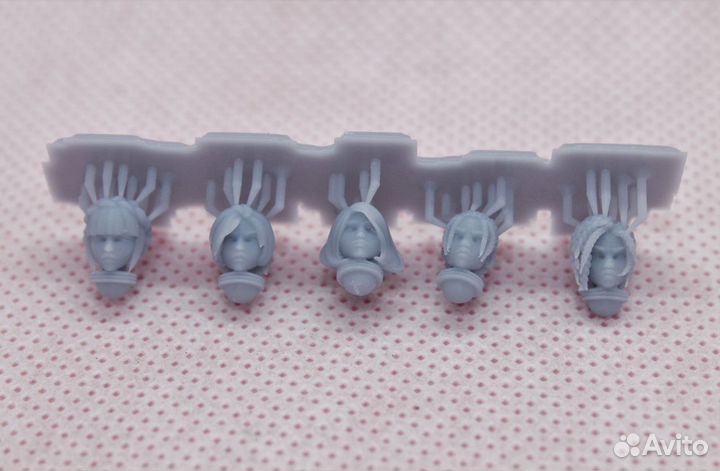 Головы/Битсы для миниатюр Warhammer Сёстры Битвы