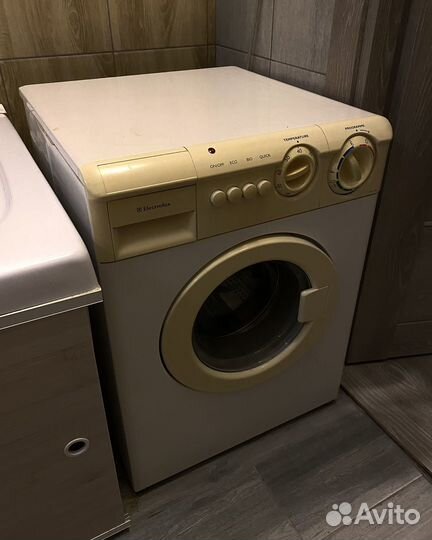 Стиральная машина Electrolux EW 1170 C