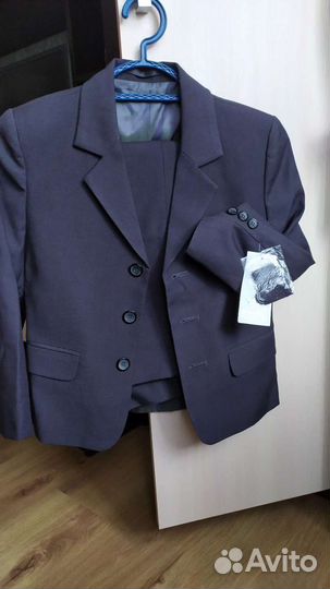 Школьный костюм