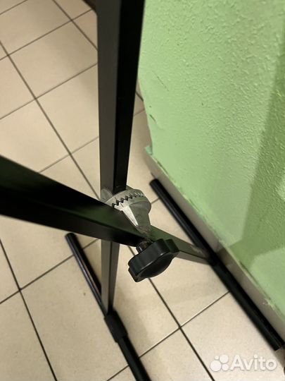 Стойка клавишная