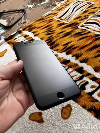 Телефон iPhone 7 plus 128гб