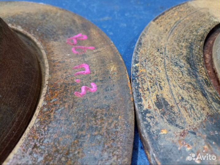 Диски комплект задние Volkswagen Passat B6