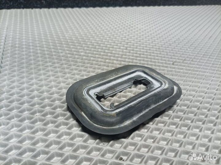 Уплотнитель Bmw X5 E70 N57D30 2012