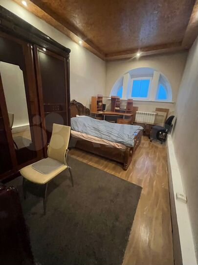 Комната 44 м² в 6-к., 5/5 эт.