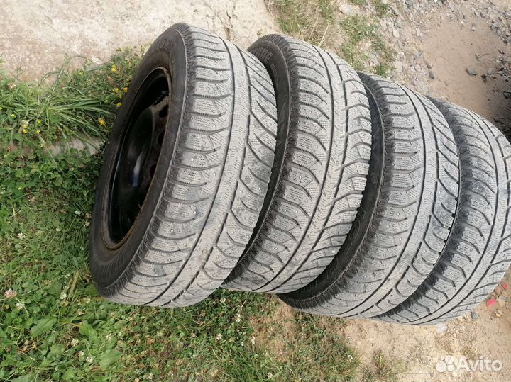 Bridgestone Ice Cruiser 7000 195/65 R15 91T