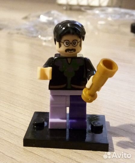 Лего Lego фигурка Джона Леннона