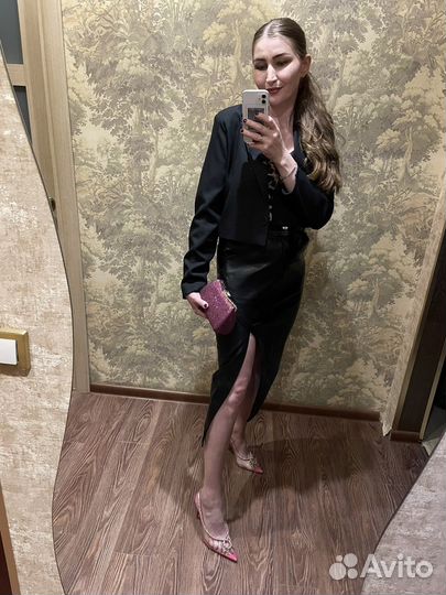 Юбка с разрезом