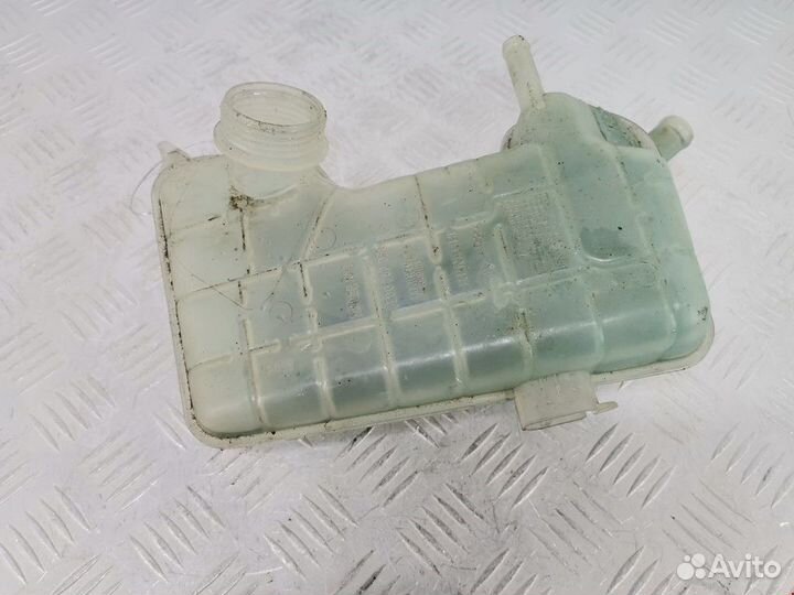 Бачок расширительный Renault Scenic рест. 2003