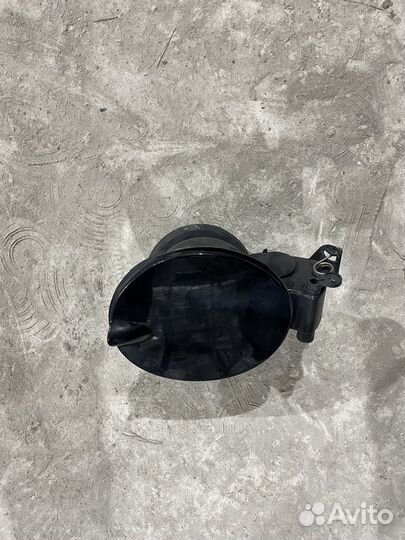 Лючок бензобака ford focus 3 седан