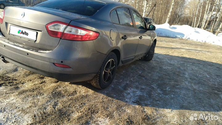 Renault Fluence 1.6 МТ, 2011, 220 000 км