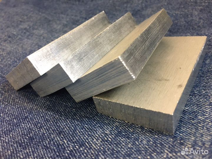 Резка небольших пластинок для поделок