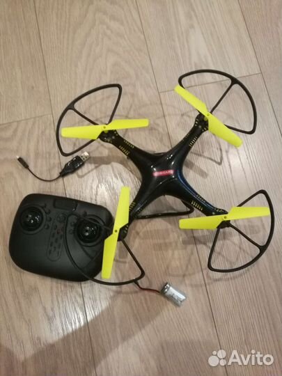Квадрокоптер Mobicaro
