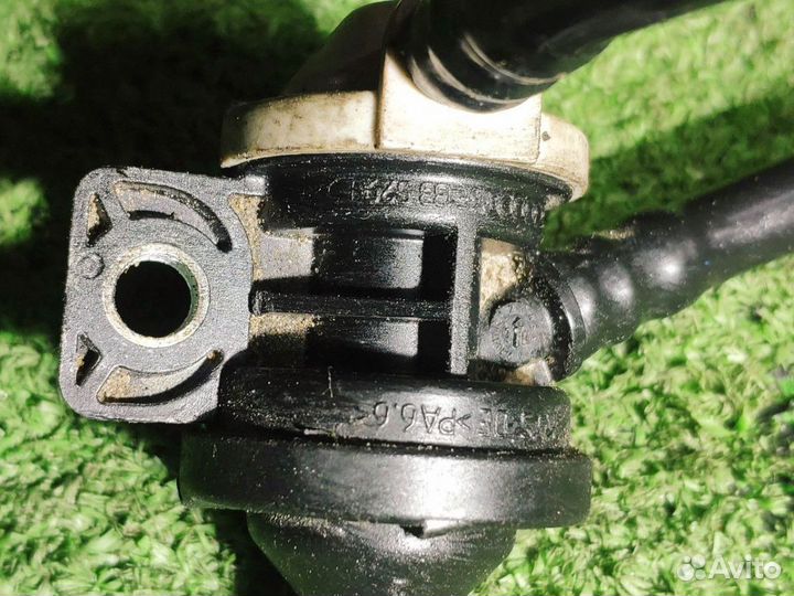 Клапан вентиляции топливного бака Octavia A5 1.8л