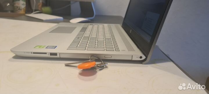 Ноутбук ультра тонкий Laptop 15 Core i7 8550