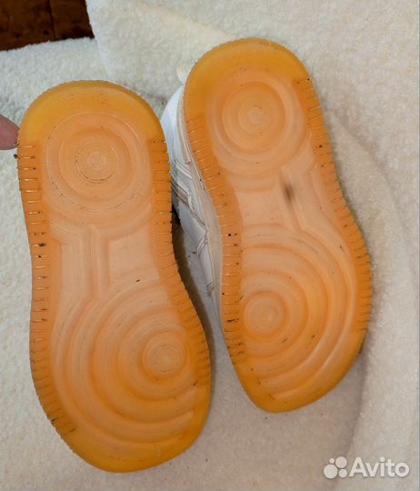 Кроссовки утепленные для девочки р. 30