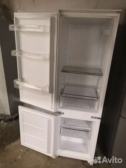 Встраиваемый холодильник graude