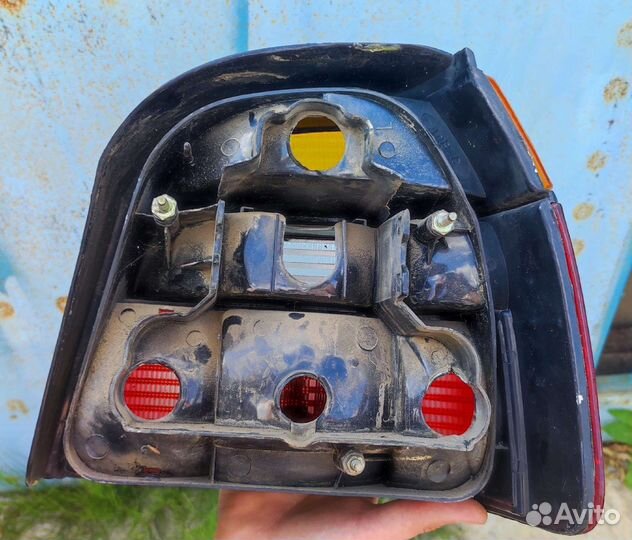 Фонарь Golf 3 левый