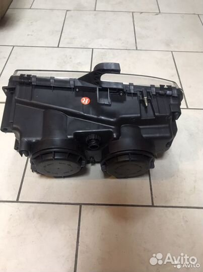 81658209 Правая фара Mercedes-Benz