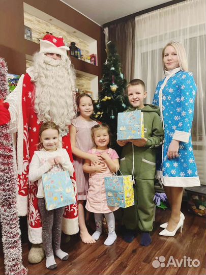 Дед Мороз и Снегурочка