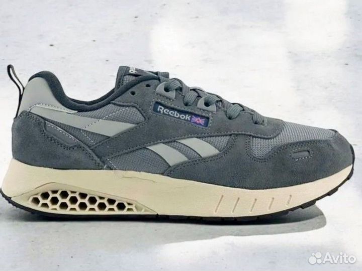 Кроссовки мужские