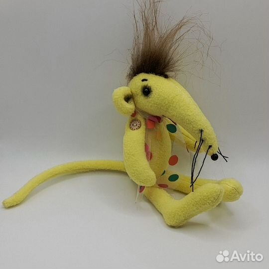 Крыса, желтая ручная работа (подвеска-брелок)