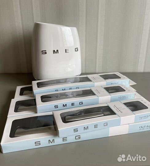 Набор ножей Смег белый ножи Smeg