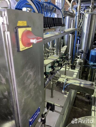 Арл 4-5 - аппарат розлива воды (газ/негаз)