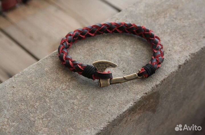 Кожаный браслет « Секира Перуна »