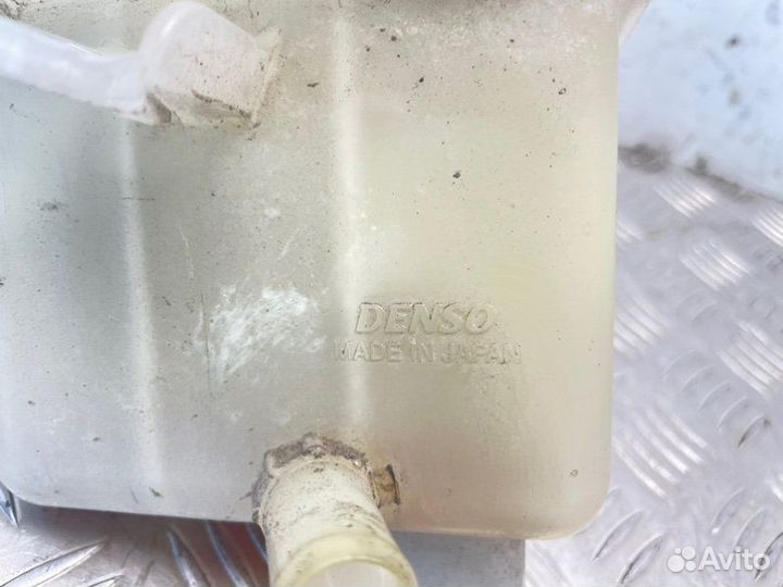 Расширительный бачок Toyota Corolla ZRE151L 1zrfe