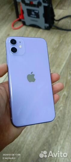 iPhone 11, 64 ГБ