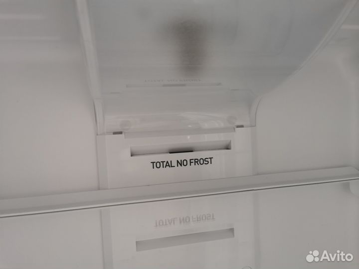 Холодильник No frost Stinol