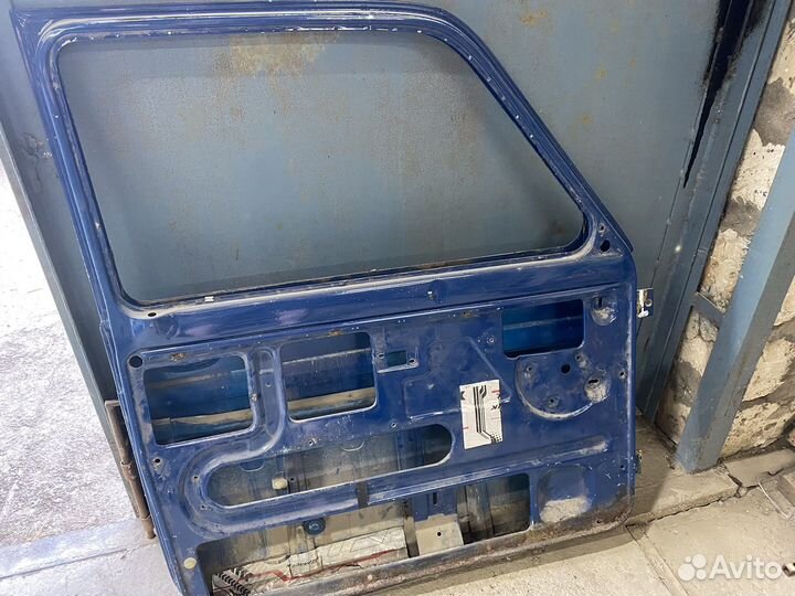 Двери нива 21214