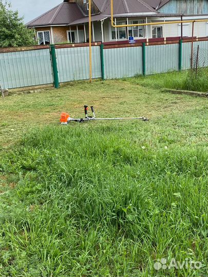 Покос травы триммером, вырубка деревьев