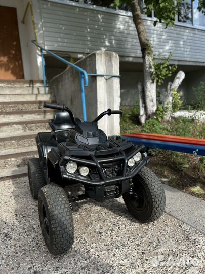 Детский квадроцикл на аккумуляторе бу