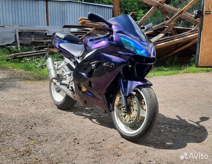 Kawasaki zx9r