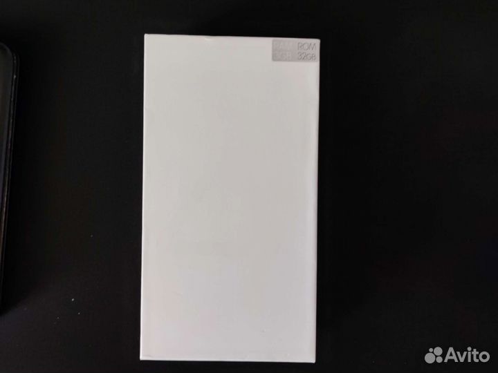 Телефон Xiaomi Redmi Note 4